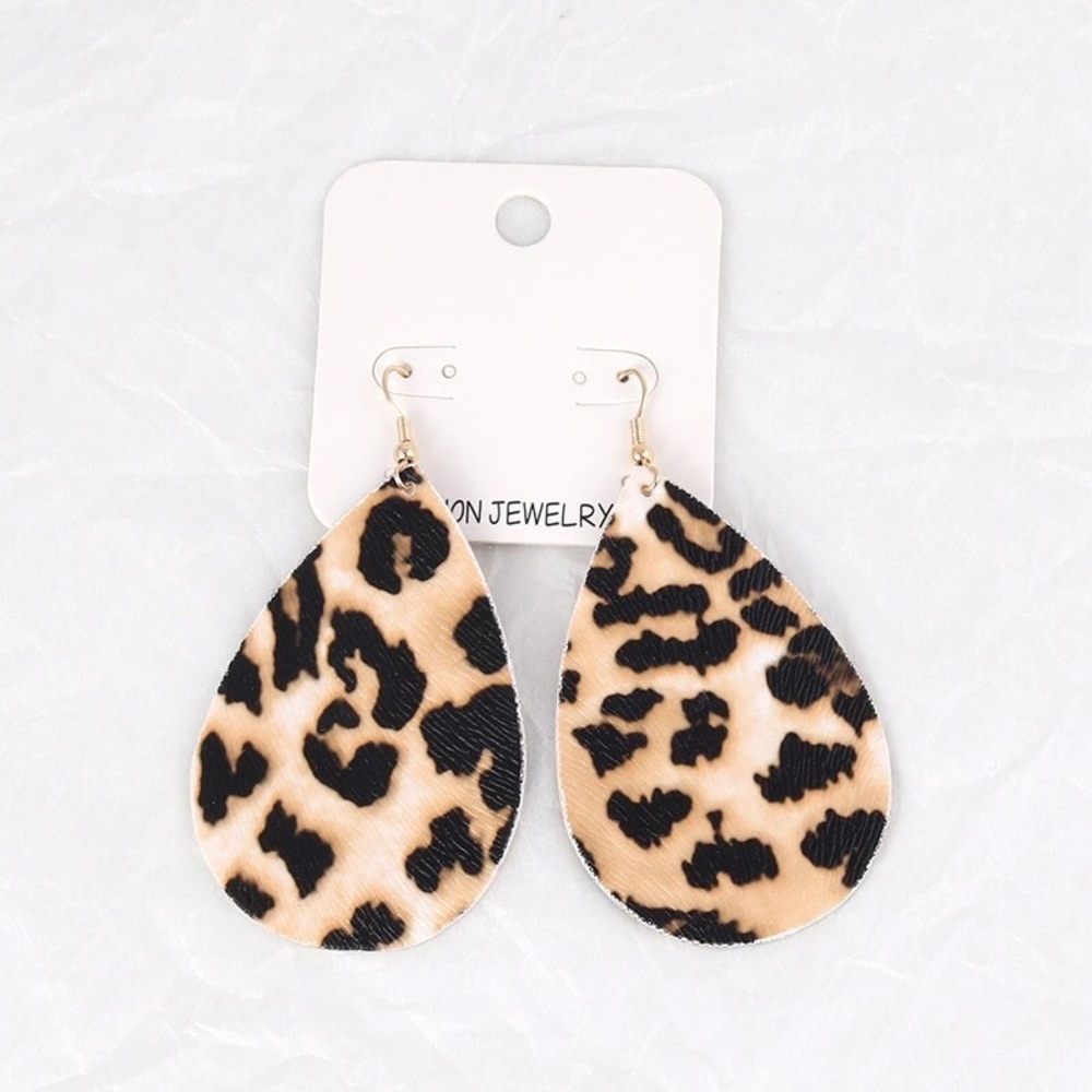 Leopard leather earrings